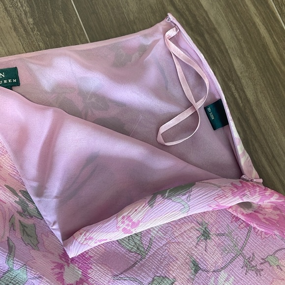 Like New Vintage Ralph Lauren Floral Pink Skirt - Picture 3 of 7